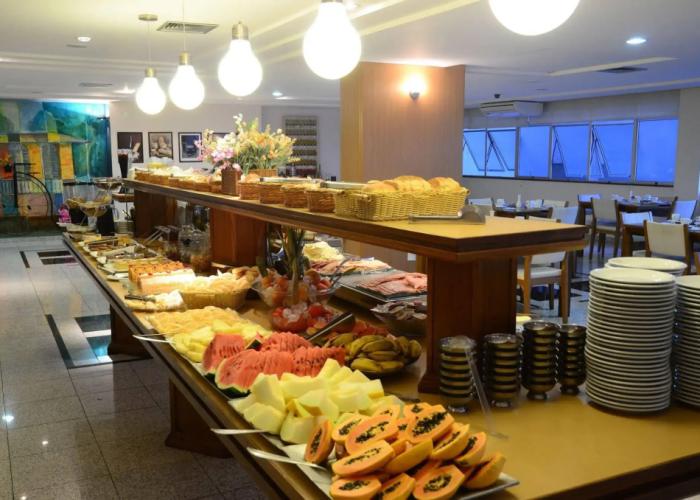 Constantino Hotel