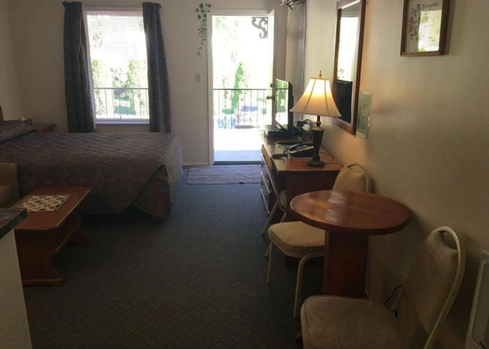 Chase Country Inn Motel