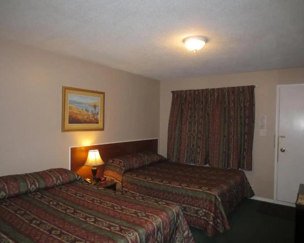 фото Overlander Motel