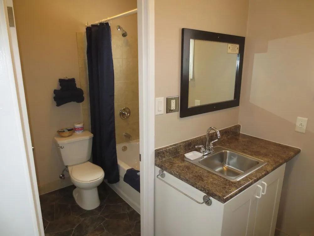 фото Overlander Motel