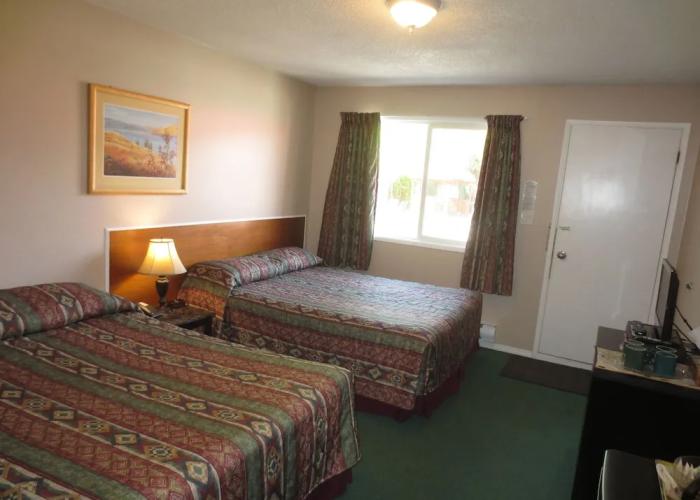 Overlander Motel