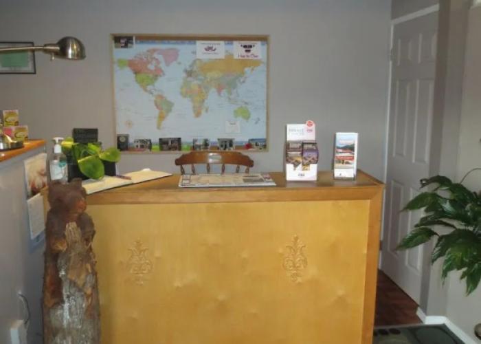 Overlander Motel