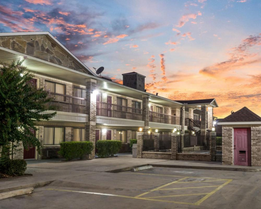 Red Roof Inn Conroe North - Willis