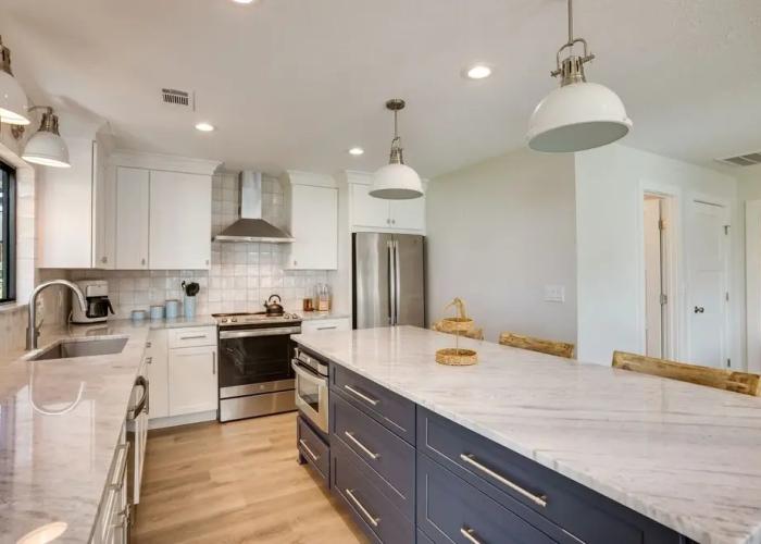 Willis Waterfront Home w/ Deck on Lake Conroe!