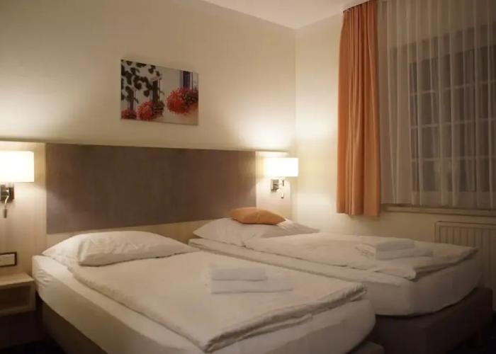Hotel und Gasthaus zum Eichenkranz