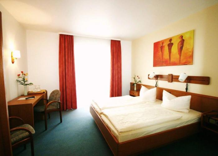 Arador-City Hotel