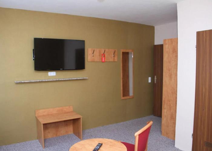 Hotel Holl