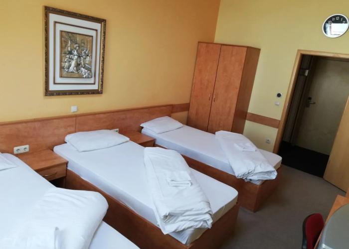 Airport Global Hotel, Olive INN