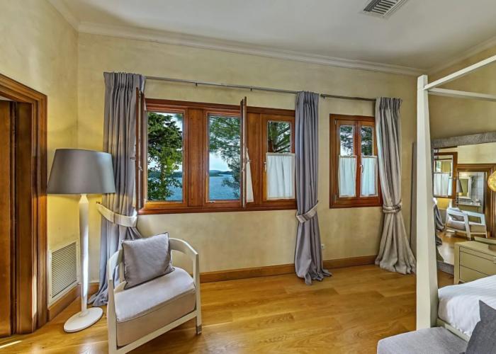 Villa Veneziano – Suites & Villa.