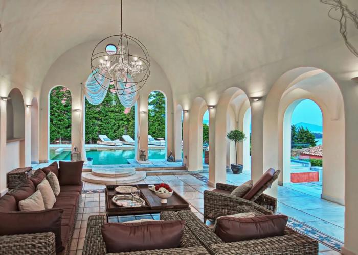 Villa Veneziano – Suites & Villa.