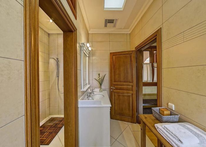 Villa Veneziano – Suites & Villa.