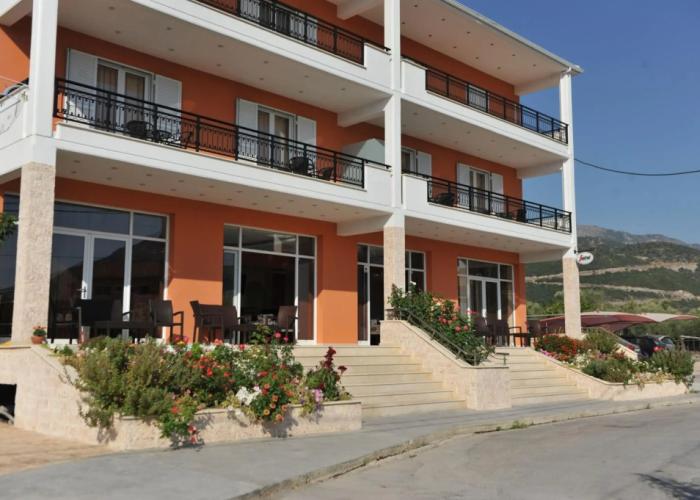 Dionysos Luxury Apartments