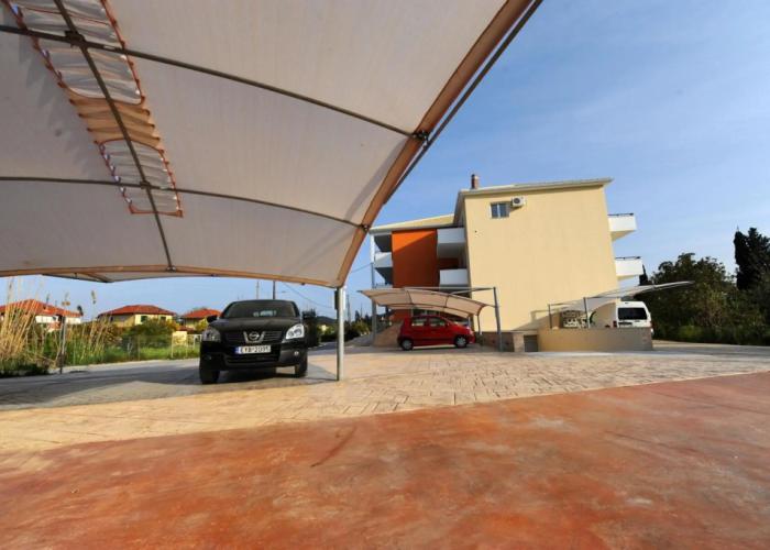Dionysos Luxury Apartments