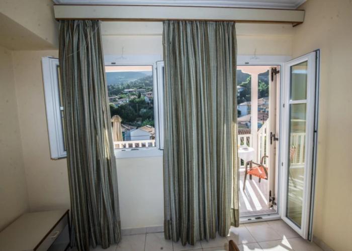 Ionis Hotel