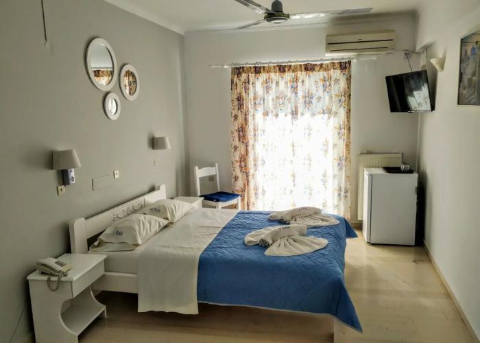 Avra Beach Hotel