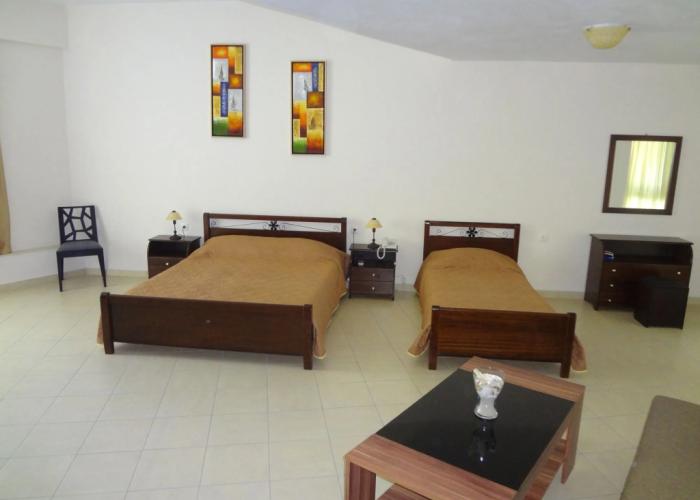 Avra Beach Hotel