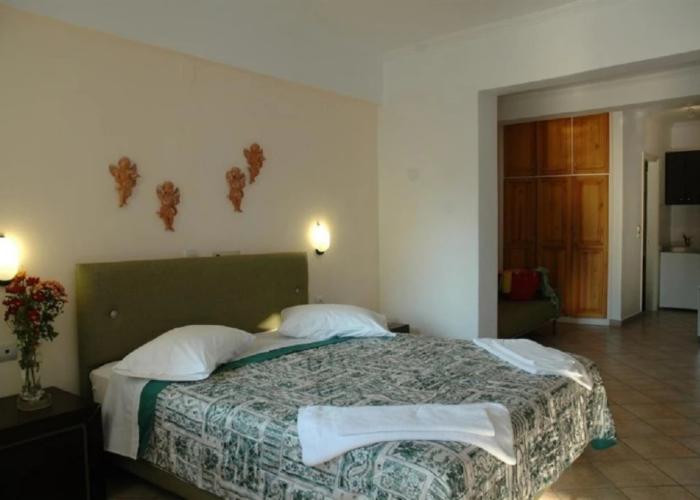 Santa Maura Studios & Apartments