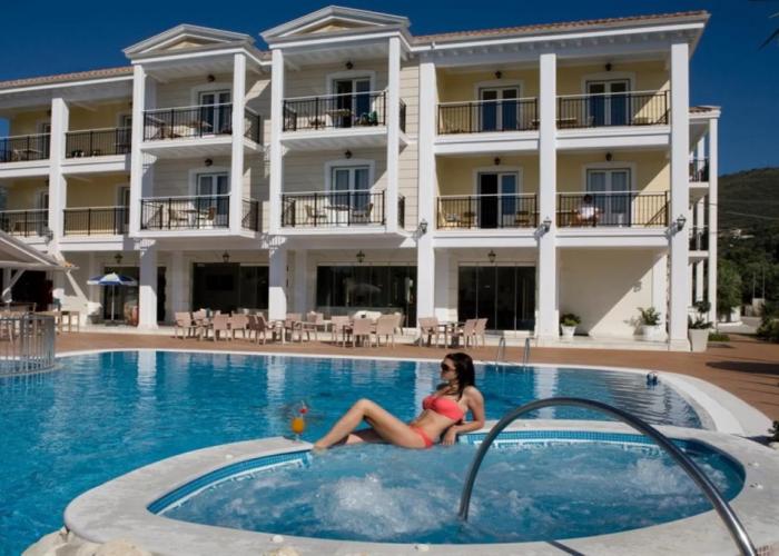 Royal Nidri Hotel & Apartments