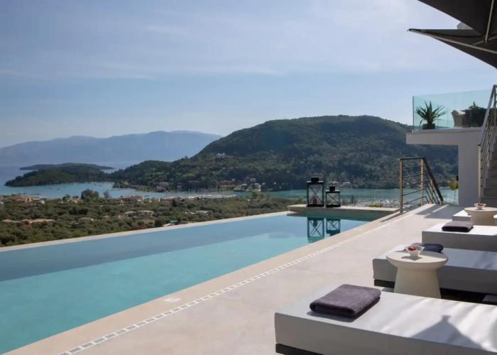 Pothos - Afroditi Villas Collection