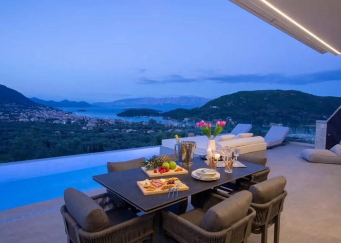Pothos - Afroditi Villas Collection