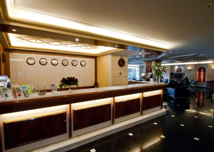 Oasis Hotel Apartments