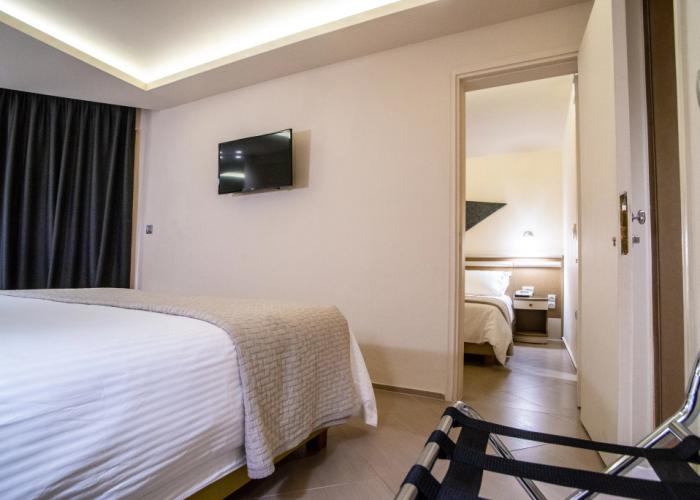 Emmantina Hotel