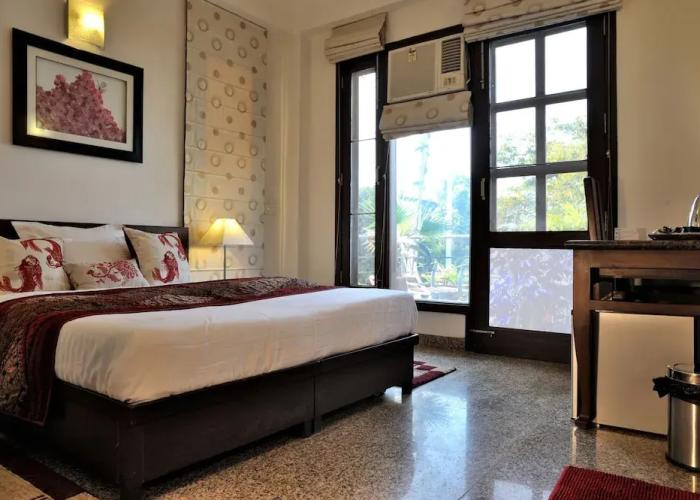Redbrick villa