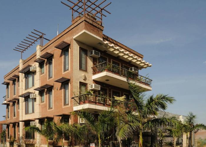 Redbrick villa
