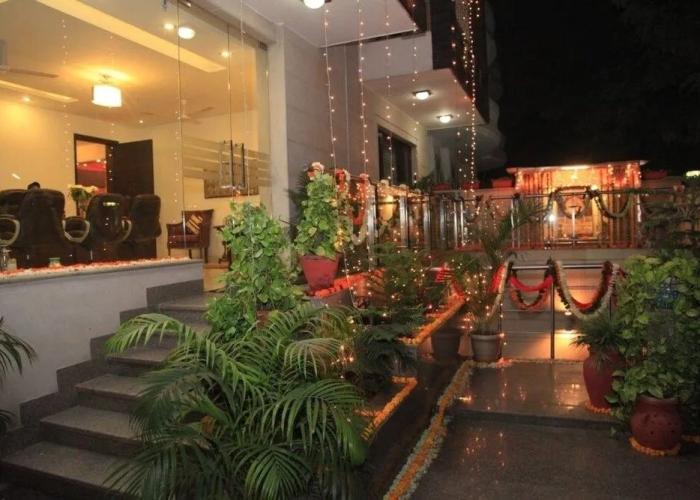 Indiyaah Inn