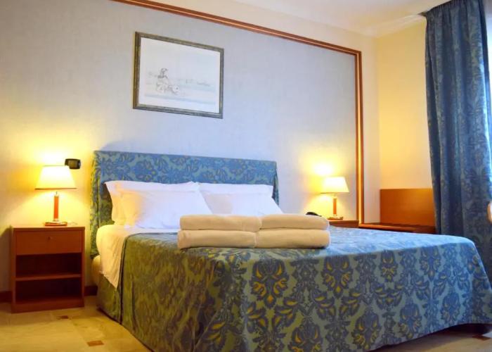 Hotel President