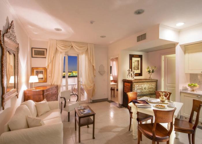 Arcom Palace Hotel
