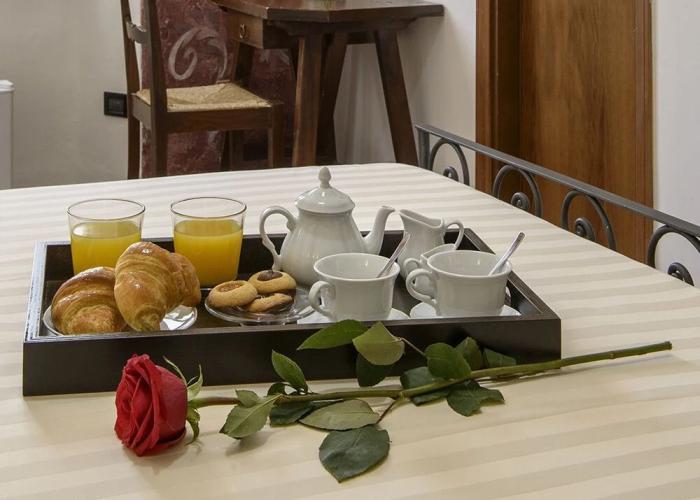 Hotel Porta Marmorea