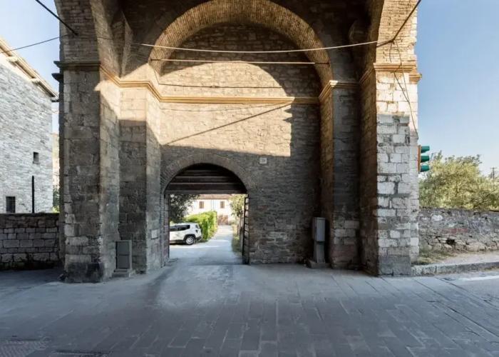 Borgo Santa Lucia Apartment with Private Parking & Garden