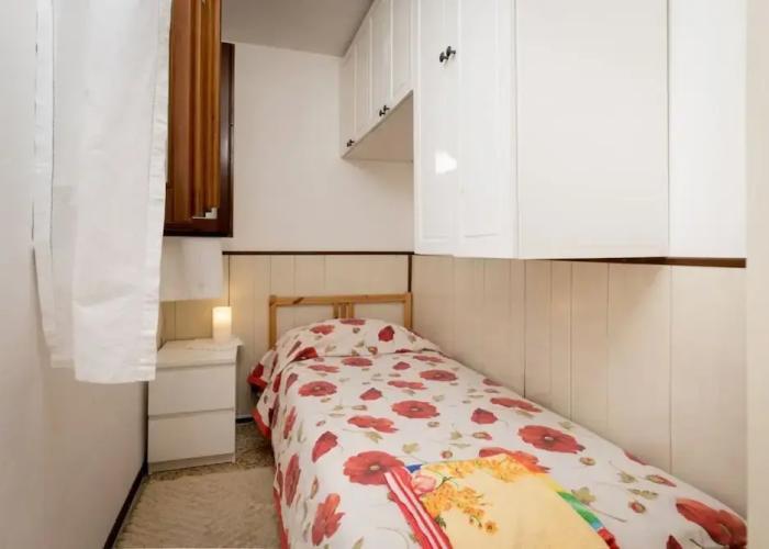 Borgo Santa Lucia Apartment with Private Parking & Garden