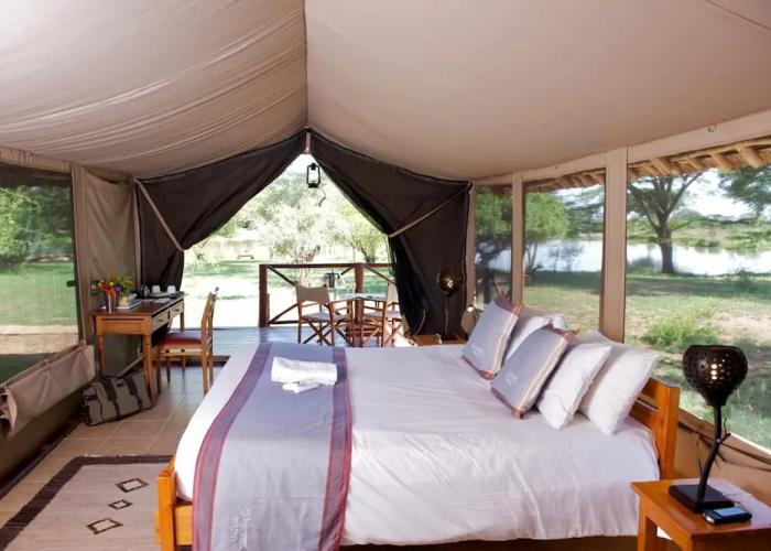 Voyager Ziwani Tented Camp