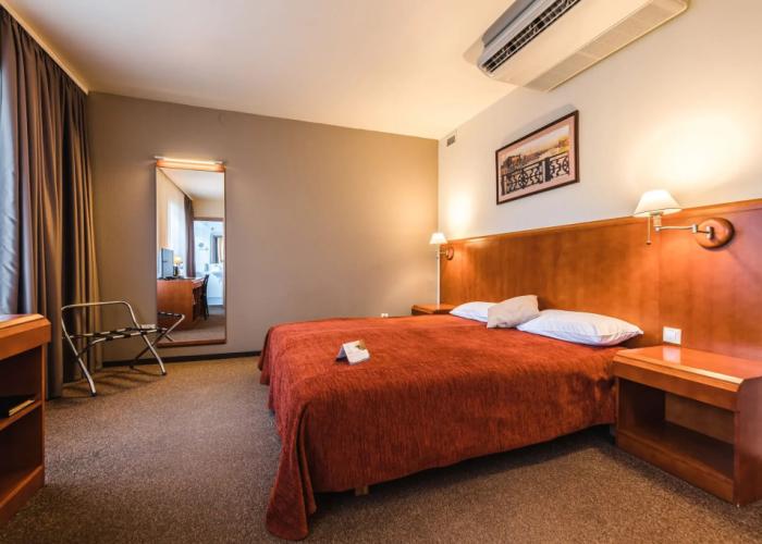 Liva Hotel