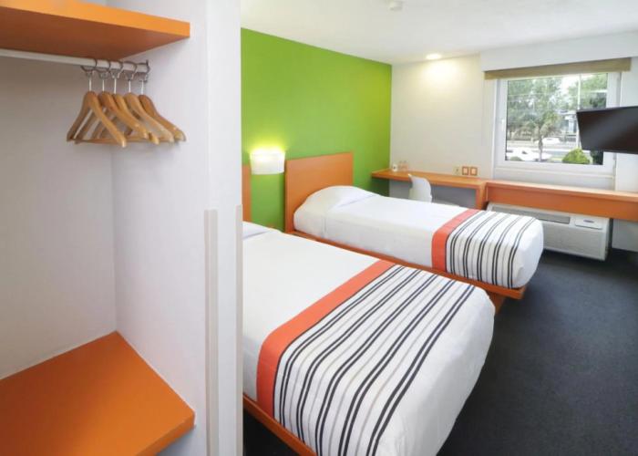 City Express Junior by Marriott Toluca Aeropuerto