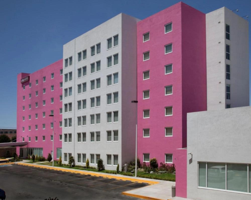 City Express Suites by Marriott Toluca