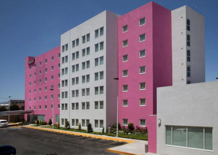 City Express Suites by Marriott Toluca