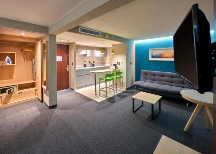 City Express Suites by Marriott Toluca