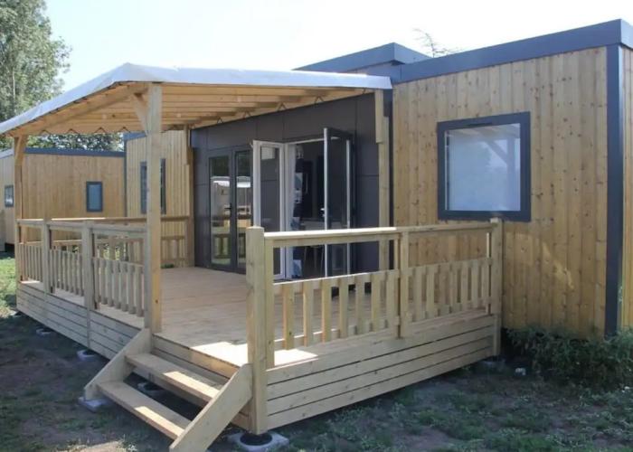 Friesland Chalet With Boat & Bike