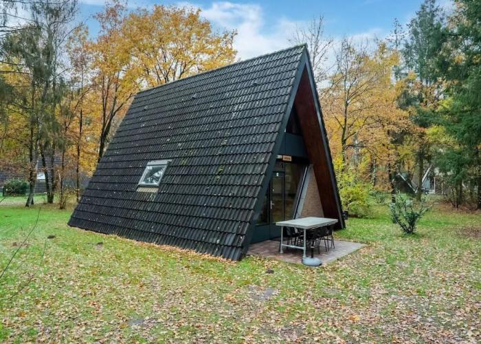 Modern Holiday Home in North Limburg Near Forest