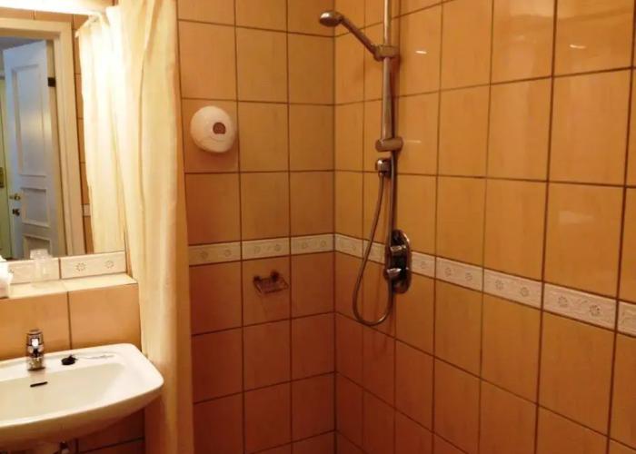 Storebaug Hotell & Kro