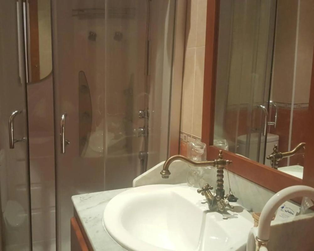 фото Hostal Julio