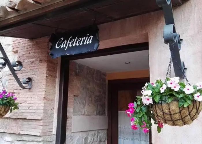 Caserón de la fuente