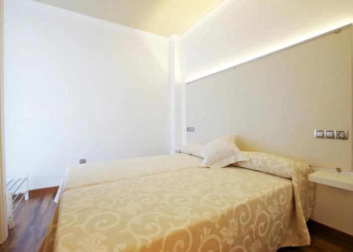 Apartamentos Senabre Palais