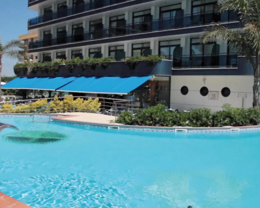 фото Hotel Blaucel