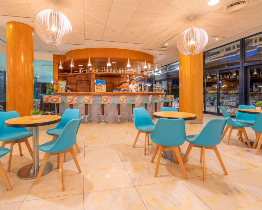 фото Hotel Blaucel