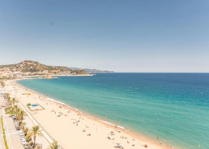 Pierre V. Blanes Playa