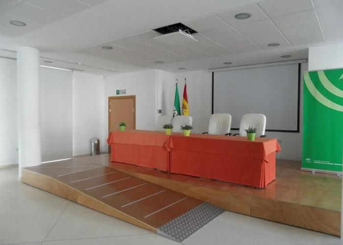 Albergue Inturjoven & Jaen - Hostel